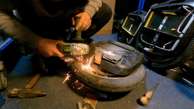 Angle grinder vs Footplate